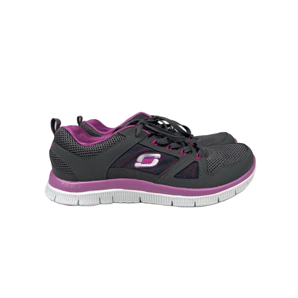 Skechers Women's Gray/Purple Lightweight Memory Foam Sneakers - 8.5